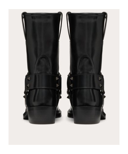 Valentino Garavani Women Biker Leather Boots With Iconic Studs In Black