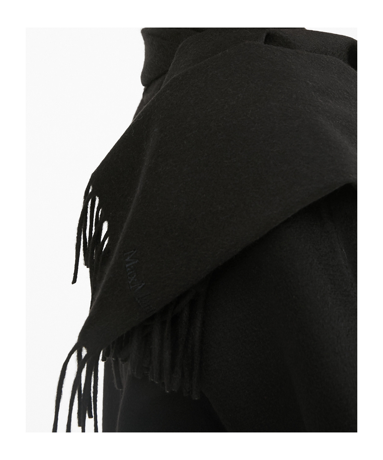 Max Mara Camel Logo Stole In Black