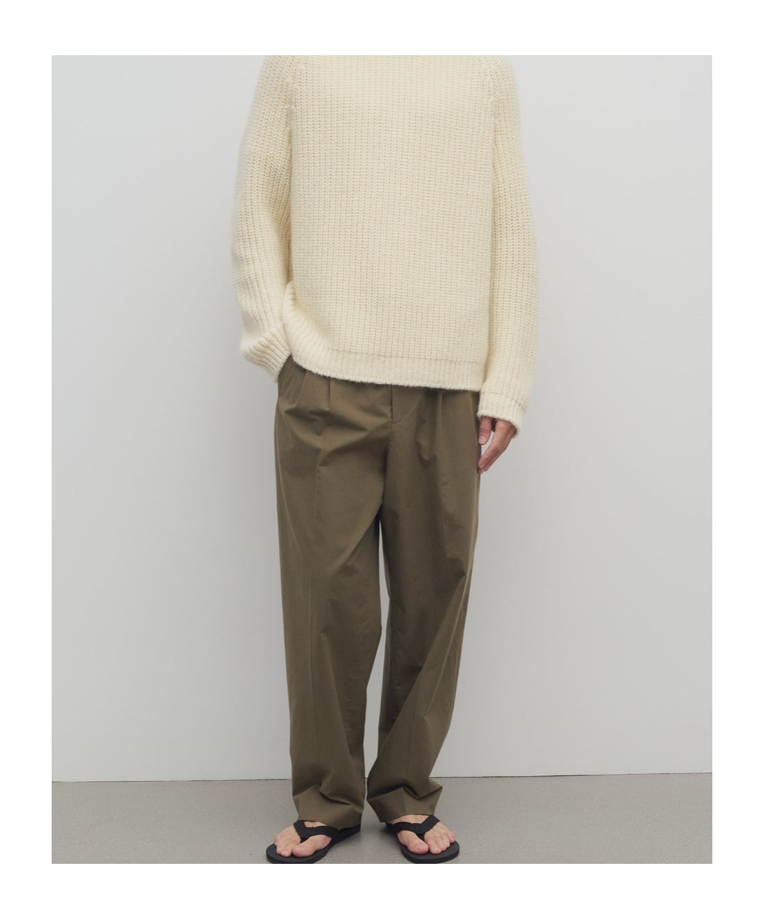 The Row Trousers Front Pleated Belt Loops In Brown