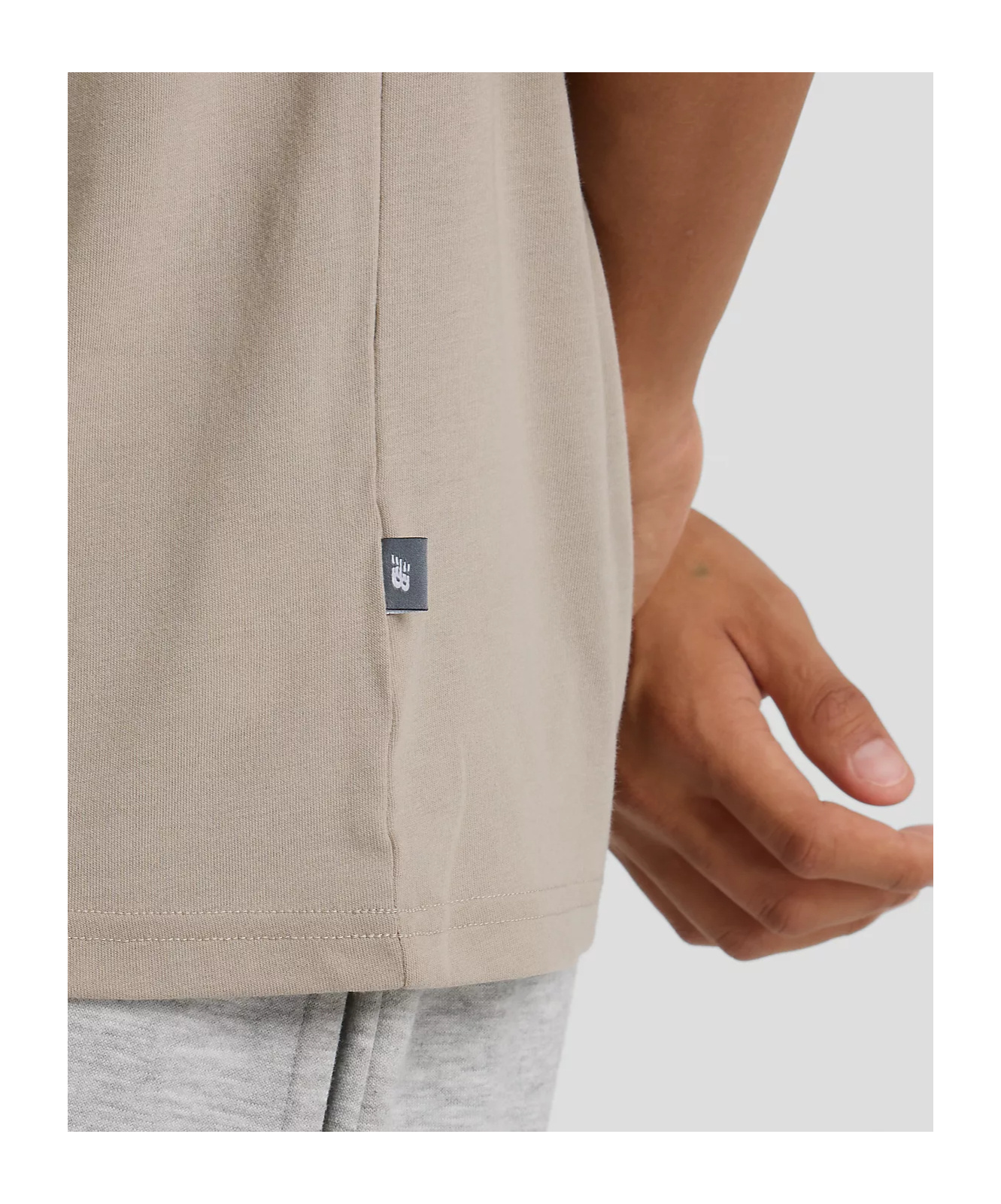 NEW BALANCE THEATHERTECH LINEAR T-SHIRT