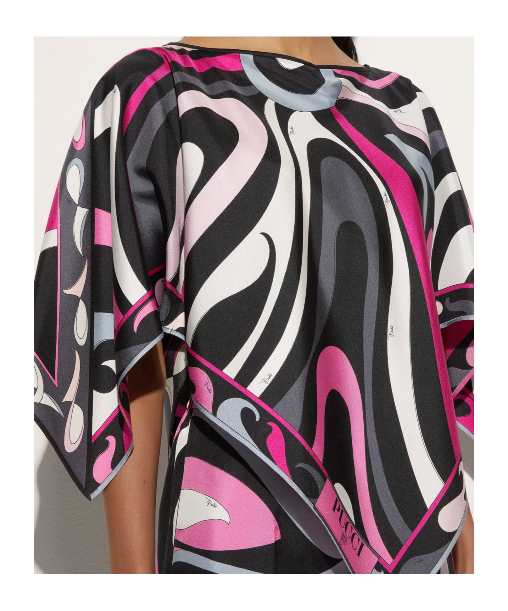 Emilio Pucci Marmo And Pesci Prints Kaftan Blouse In Black