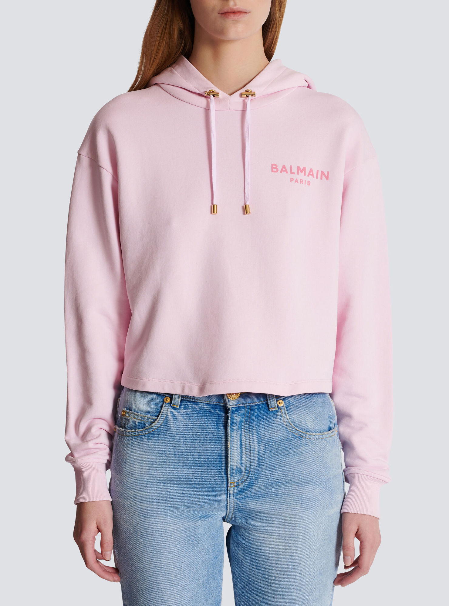 Balmain Flocked Logo Cropped Organic Cotton Hoodie In Pink