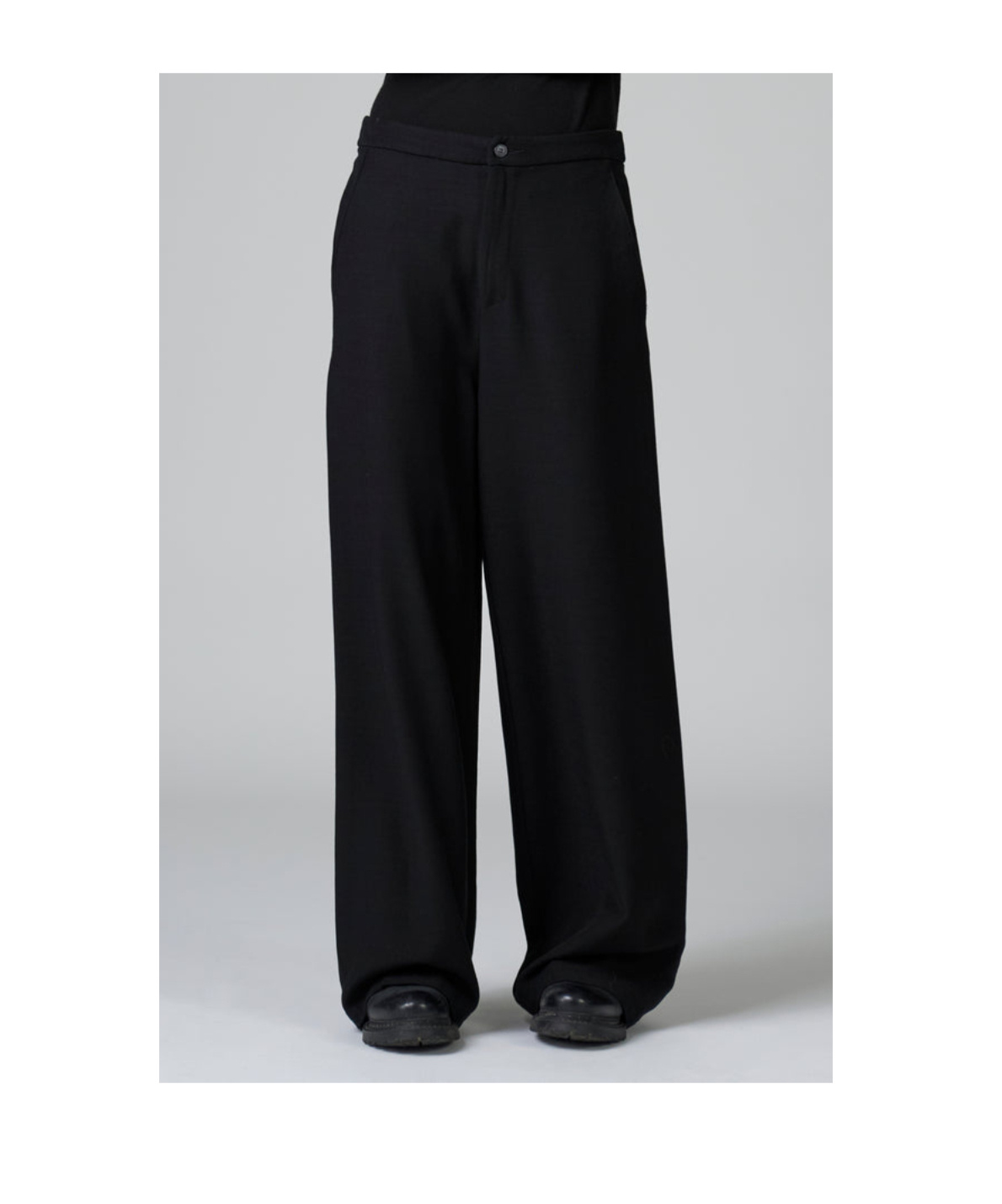 Transit High-waisted Trousers In Black