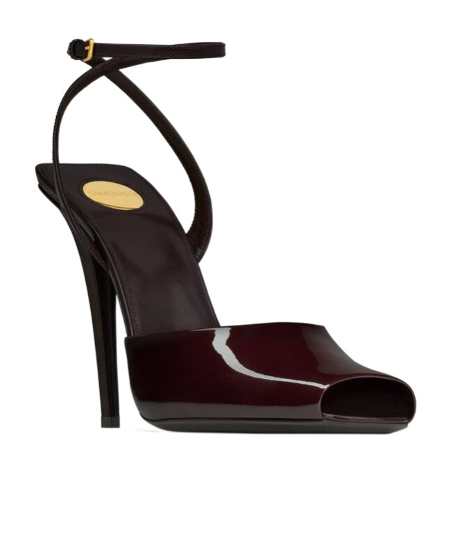 SAINT LAURENT LA SCANDALE SANDALS IN PATENT LEATHER 