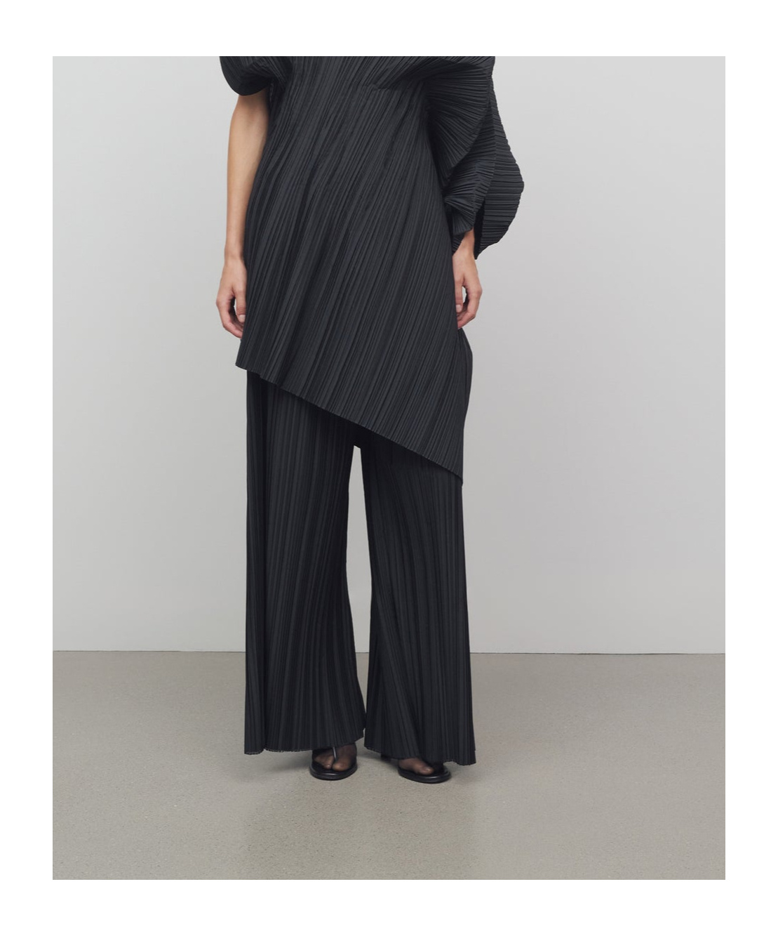 The Row Polyester And Wool-blend Gala Trousers In Black