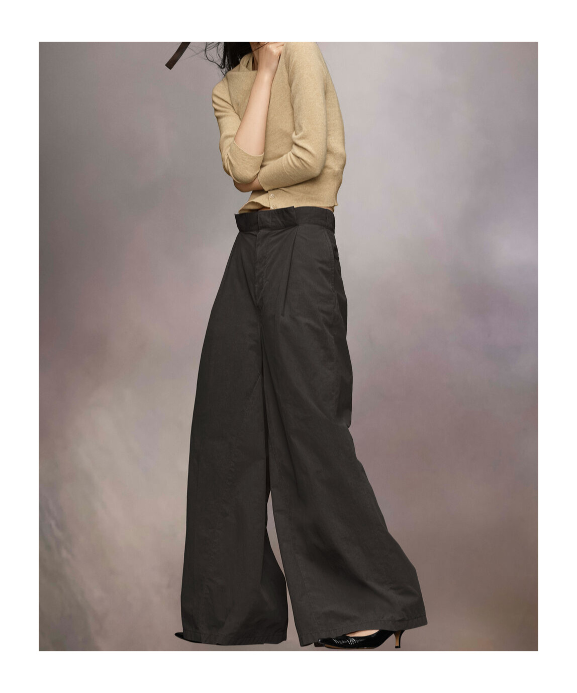 Maison Margiela Pleat Trousers In Black