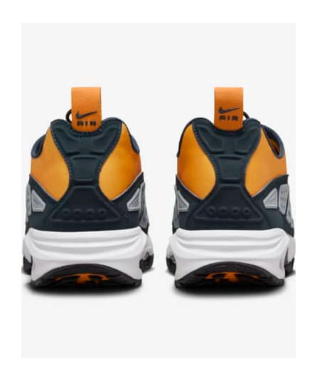Nike Air Max Sndr Sneakers In Black