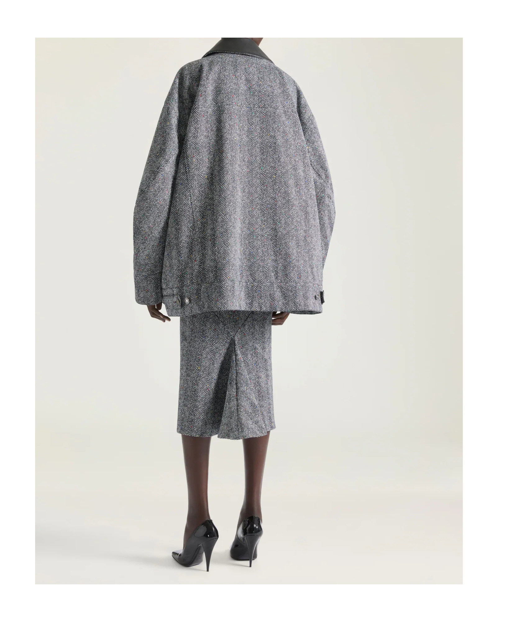Givenchy Herringbone Skirt In Gray