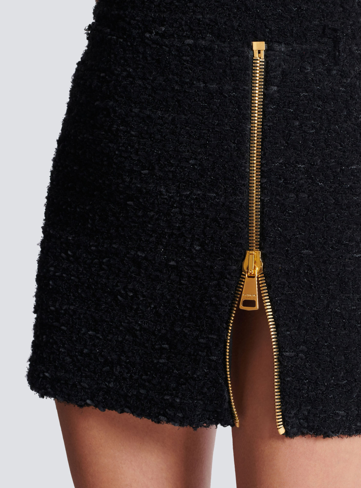Balmain Short Zipped Tweed Skirt In Blue