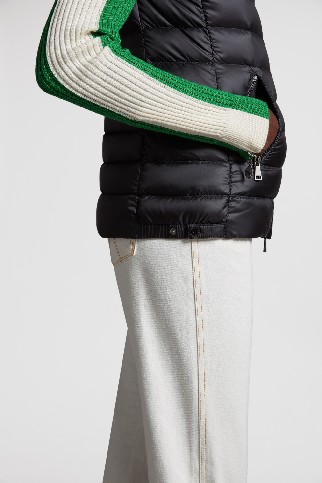 Moncler Glygos Hooded Down Vest In Black