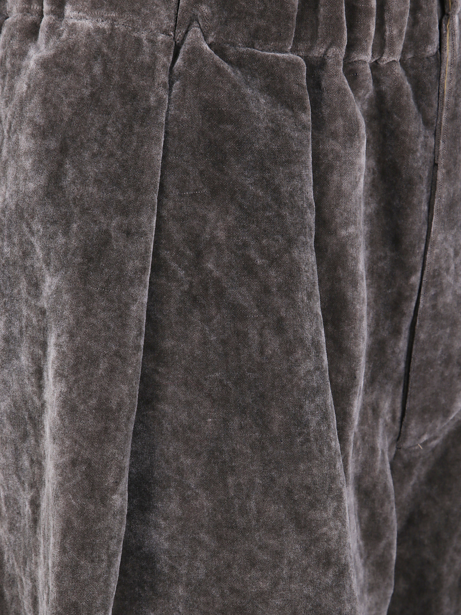 Uma Wang Pleat-detail Trousers In Gray
