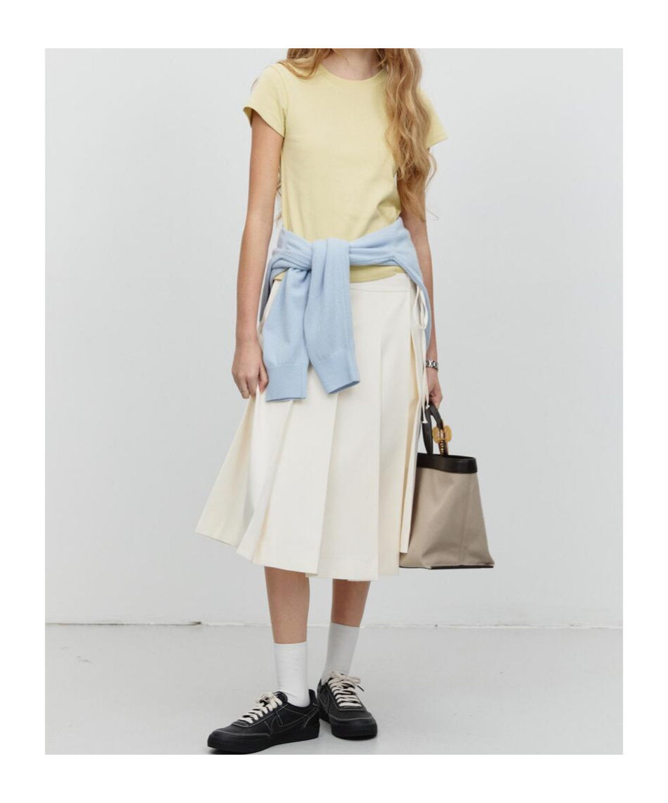 Dunst Ribboned Wide Pleats Skirt Ivory