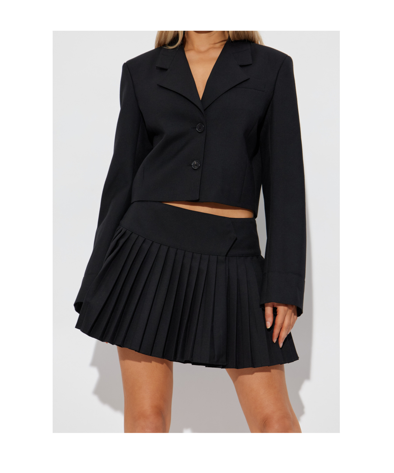 Off-white Long-sleeved Suit Jacket In Black