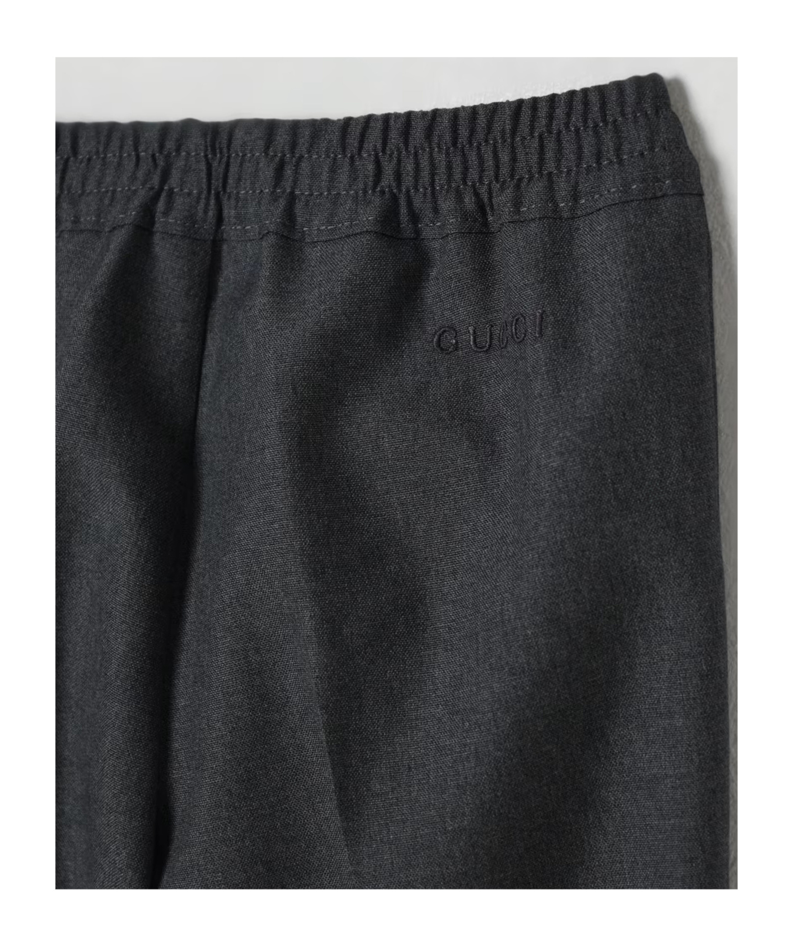 Gucci Elastic Waist Casual Pants In Gray