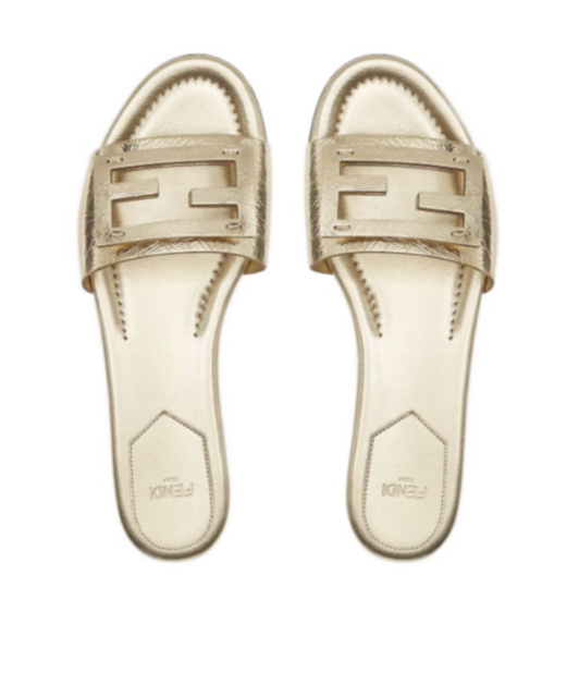 Shop Fendi Metallic Champagne-colored Leather Slides In Nude