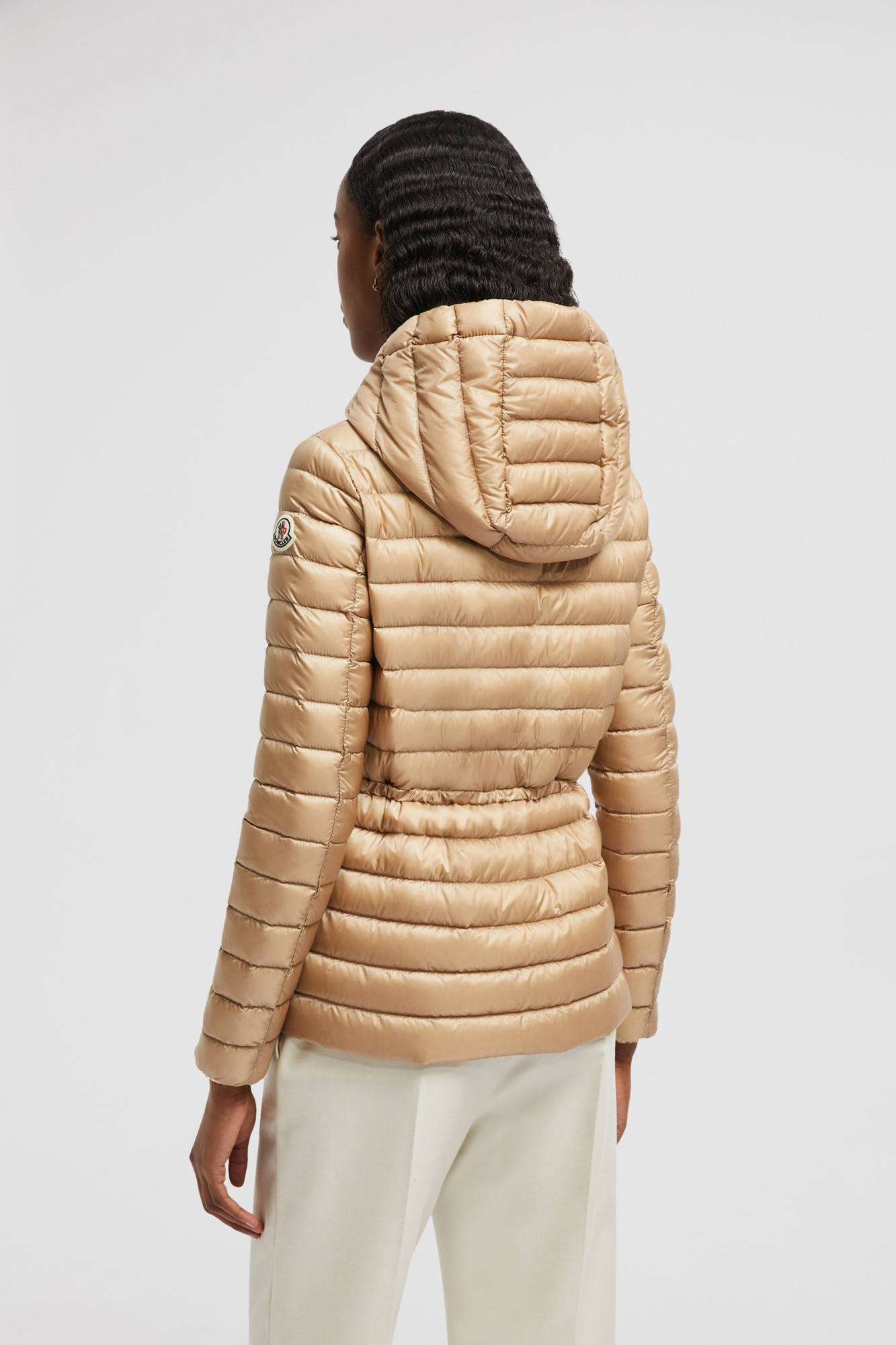 Moncler Raie Packable Hooded Short Down Jacket Beige In Nude