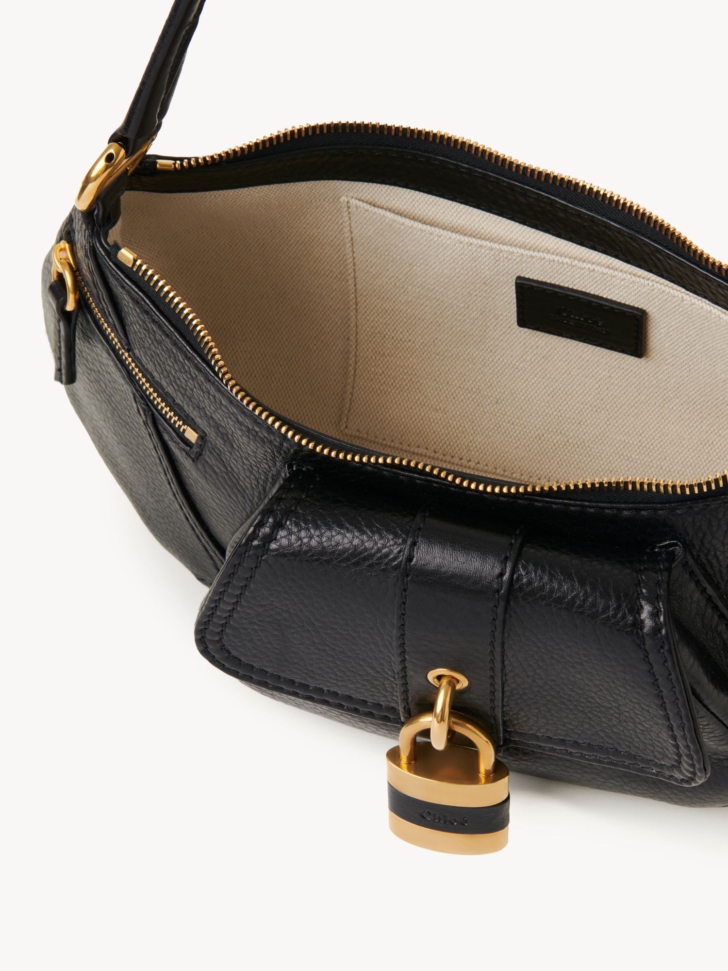Shop Chloé The 99 Shoulder Bag In Black