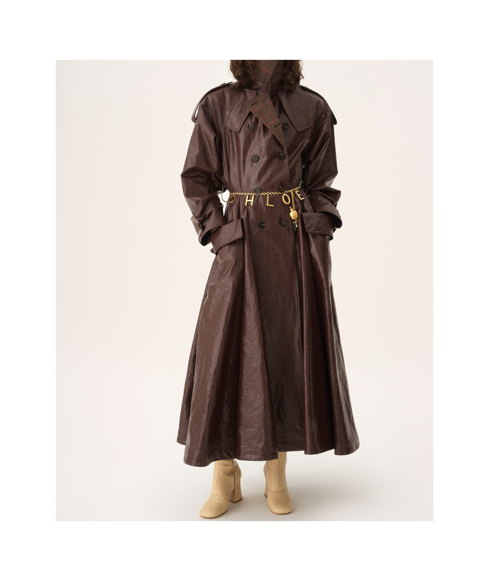 Chloé Double Breasted Coat In Brown