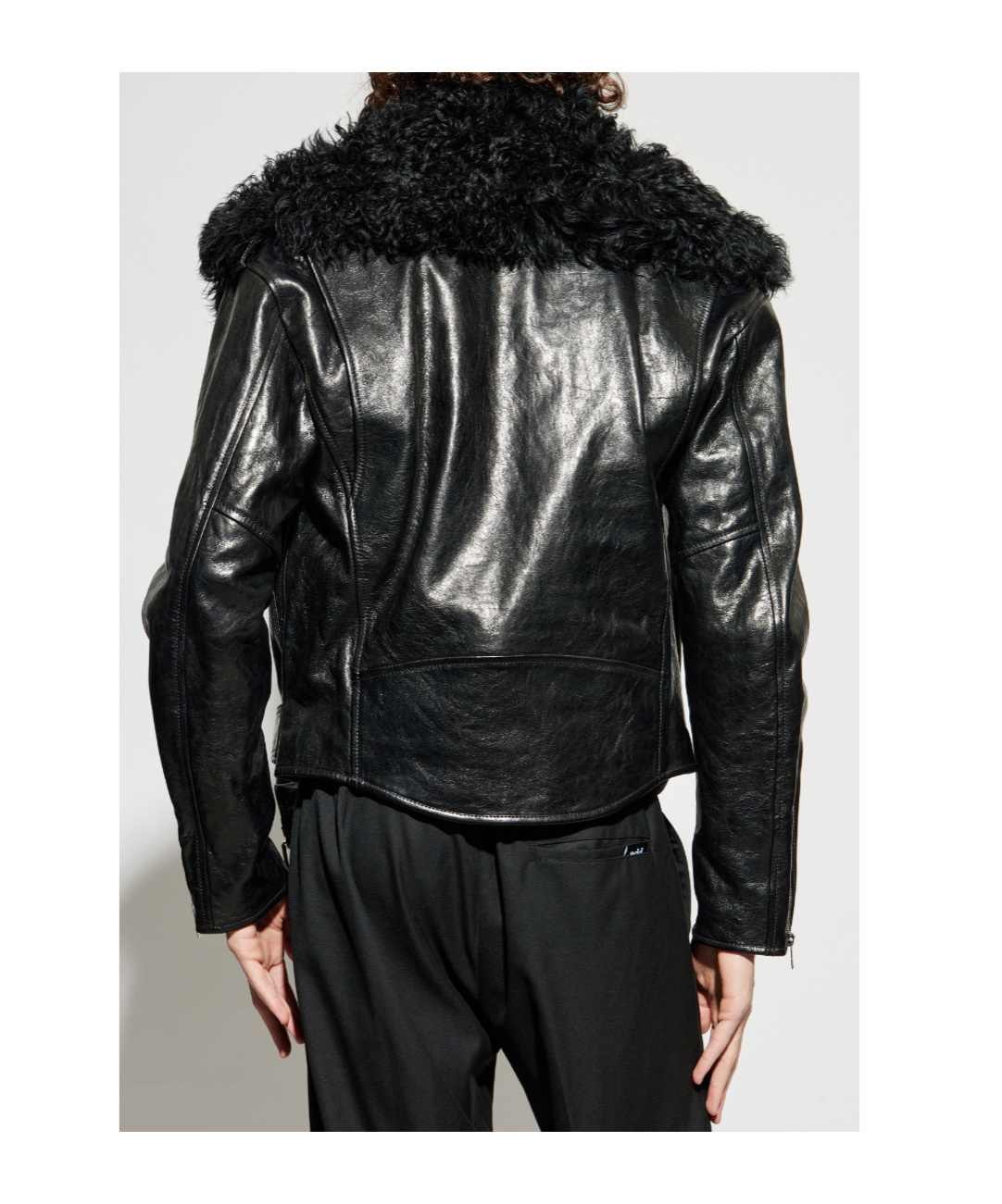 Alexander Mcqueen Long-sleeved Leather Jacket In Black