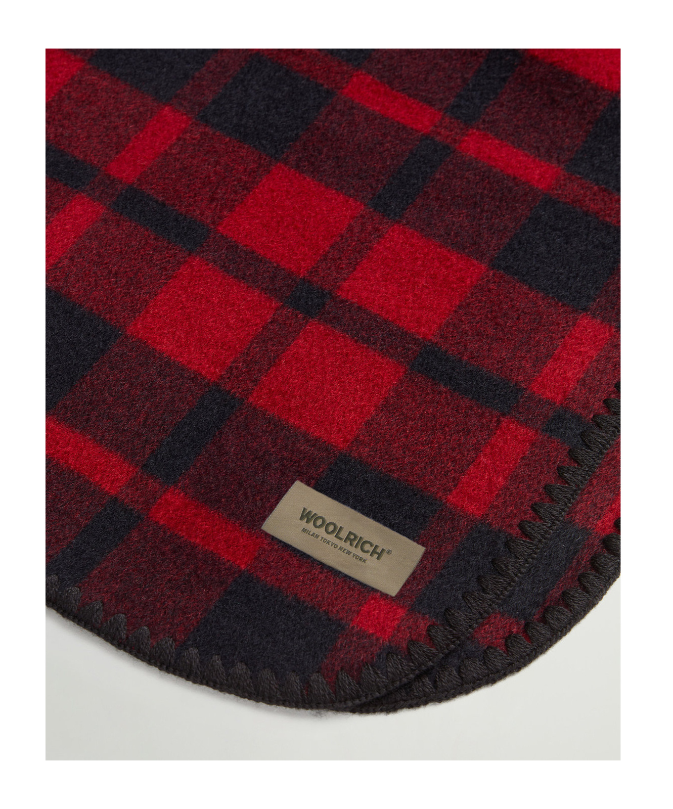 Woolrich Blanket Cape In Black