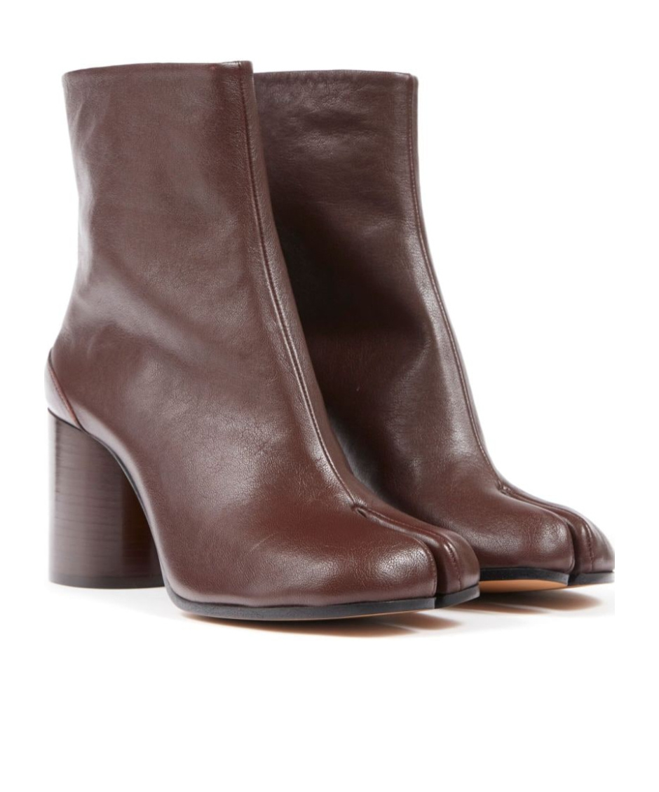 Maison Margiela 80mm Tabi Ankle Boots In Brown