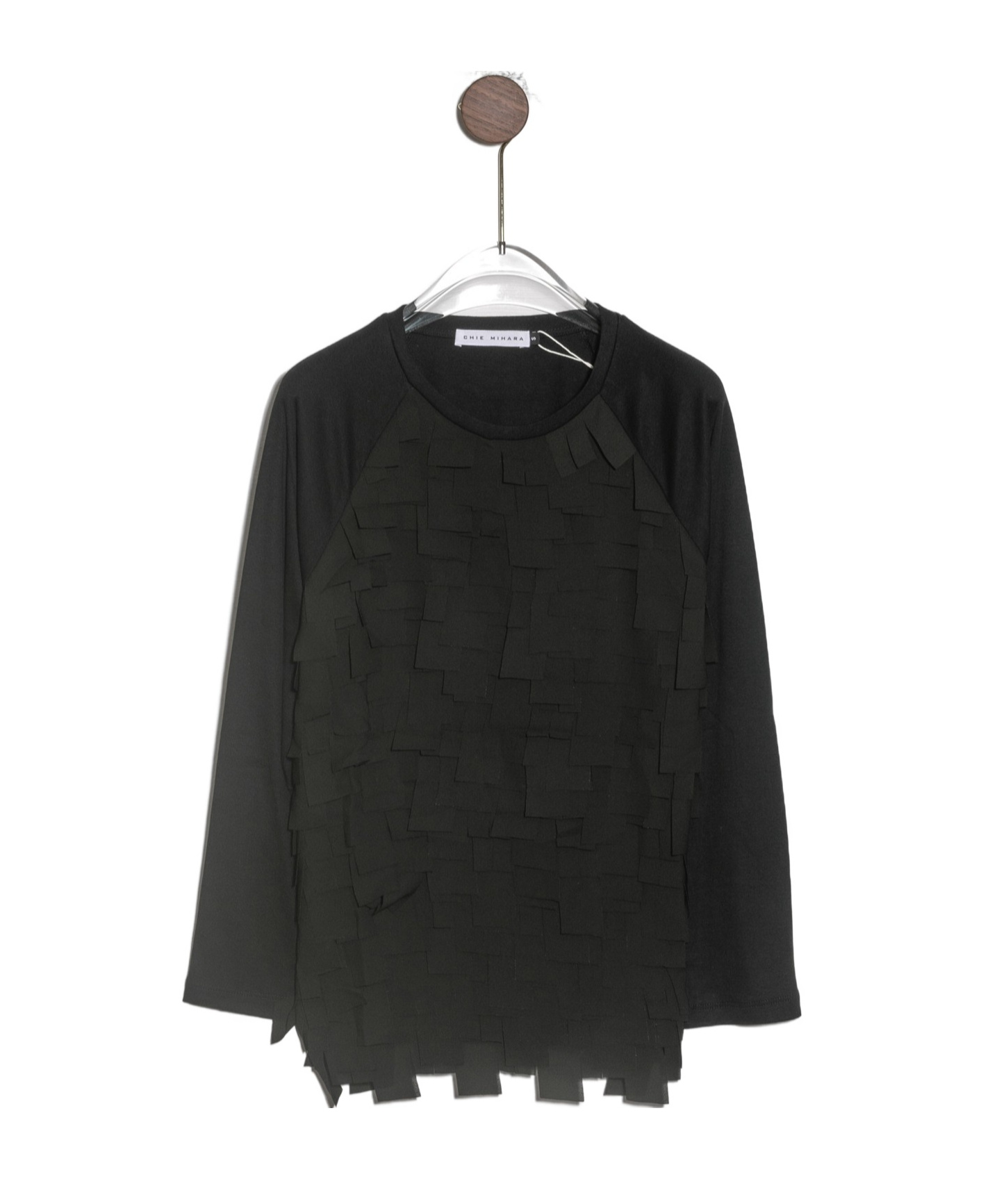 Chie Mihara Round Collar And Long-sleeved T-shirt In Black