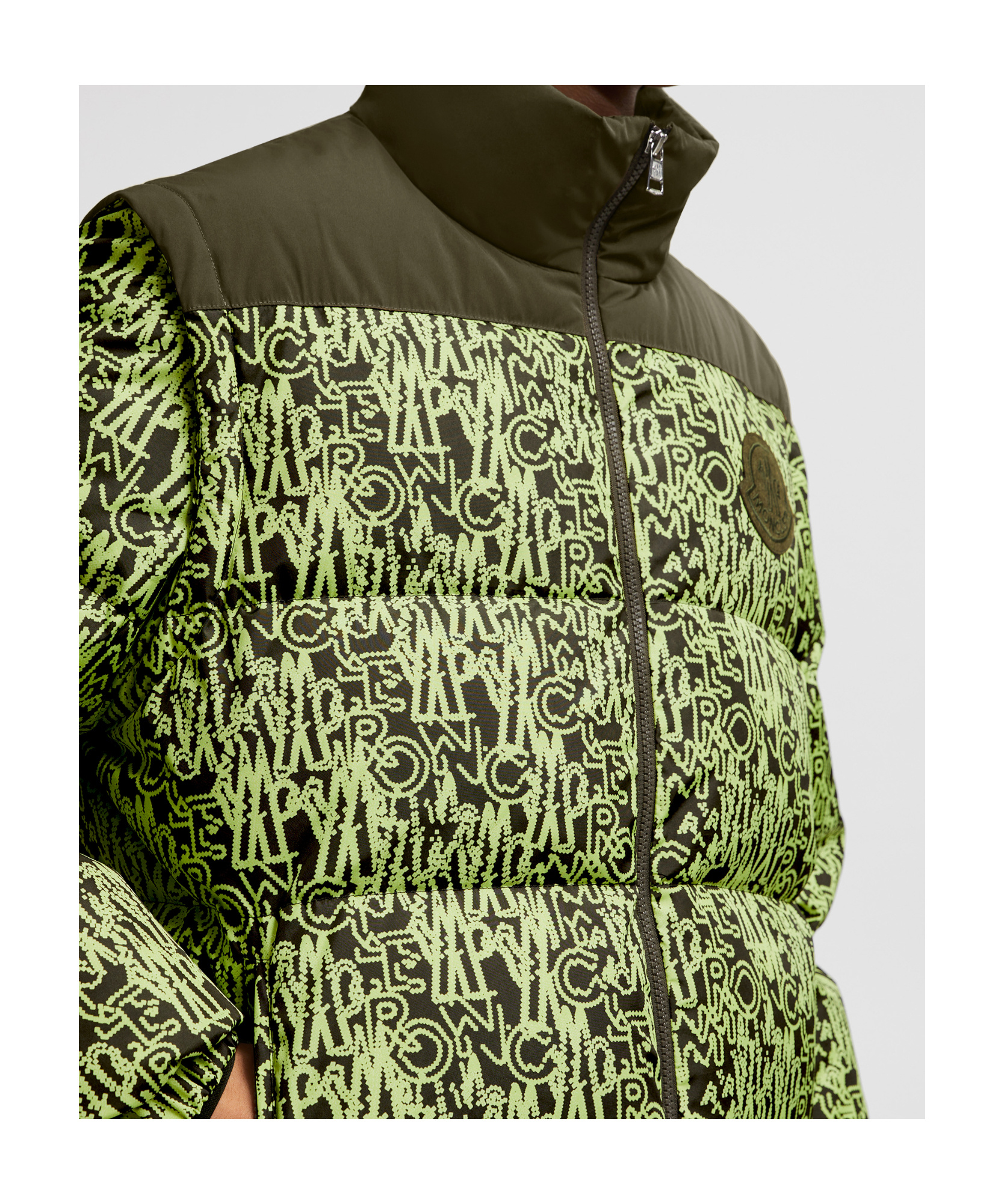 Moncler Chubasco 2-in-1 Short Down Jacket In Green