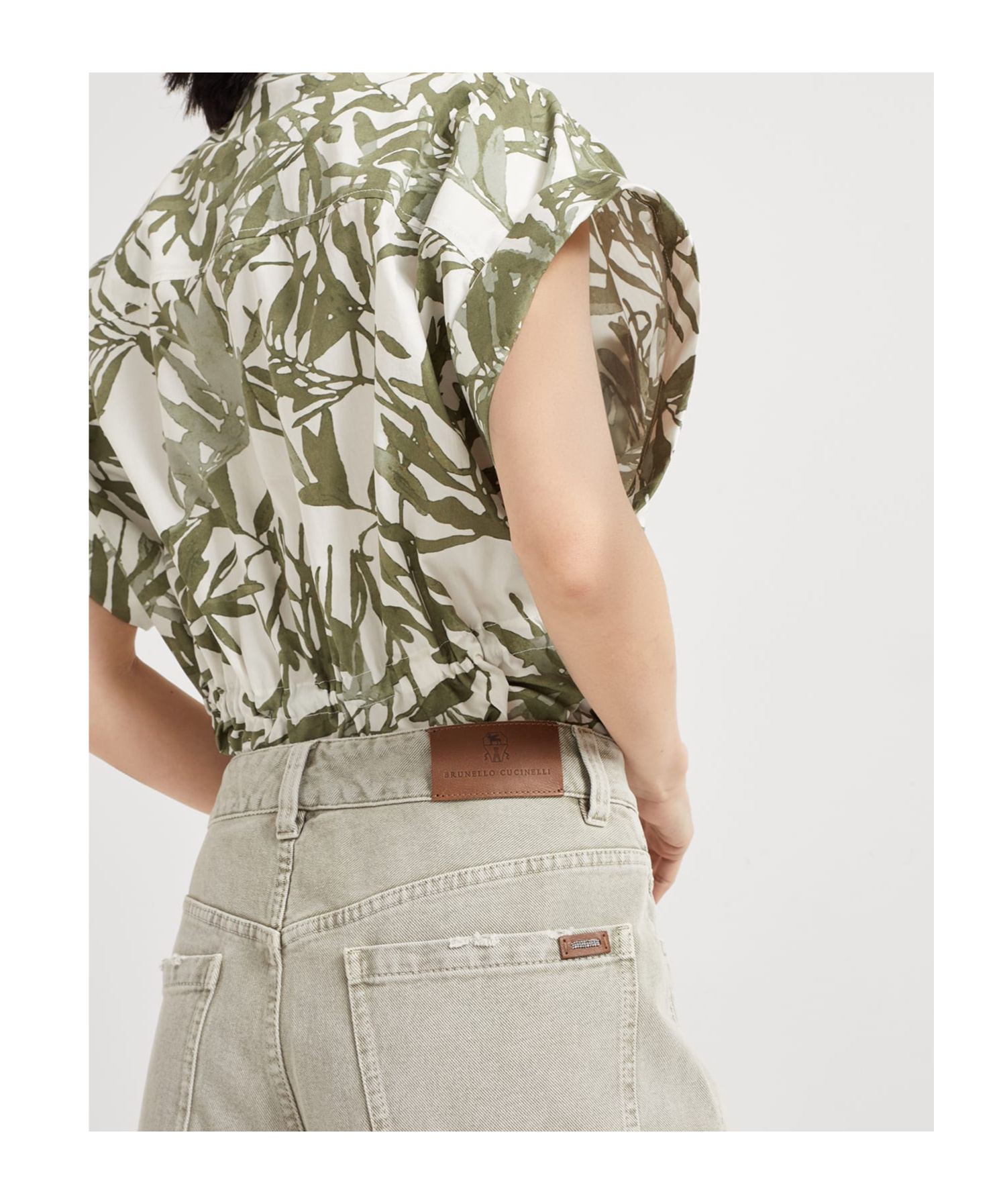 Brunello Cucinelli Jeans With Belt Loops In Olive