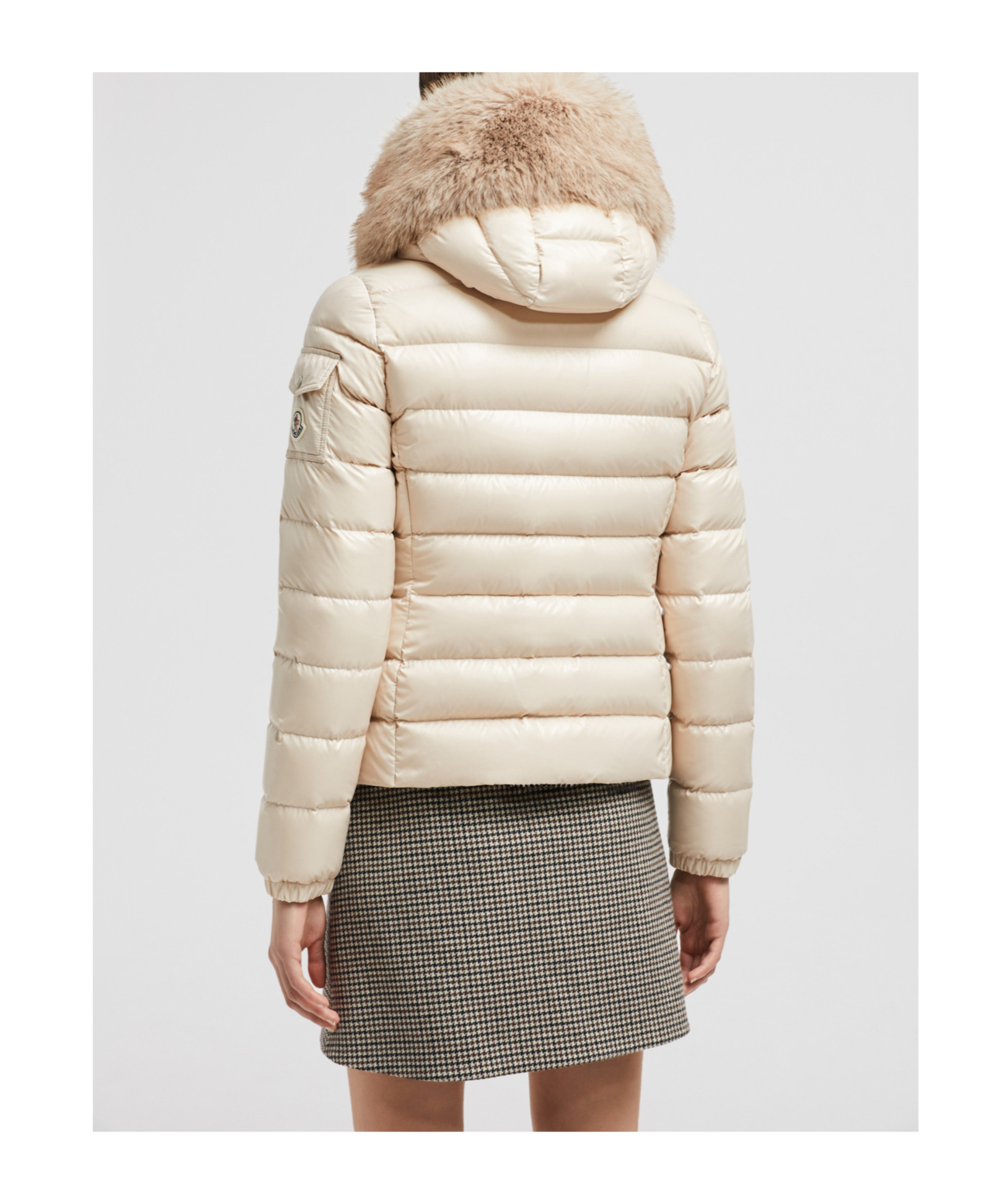 Moncler Doudoune Courte Badyf In Nude