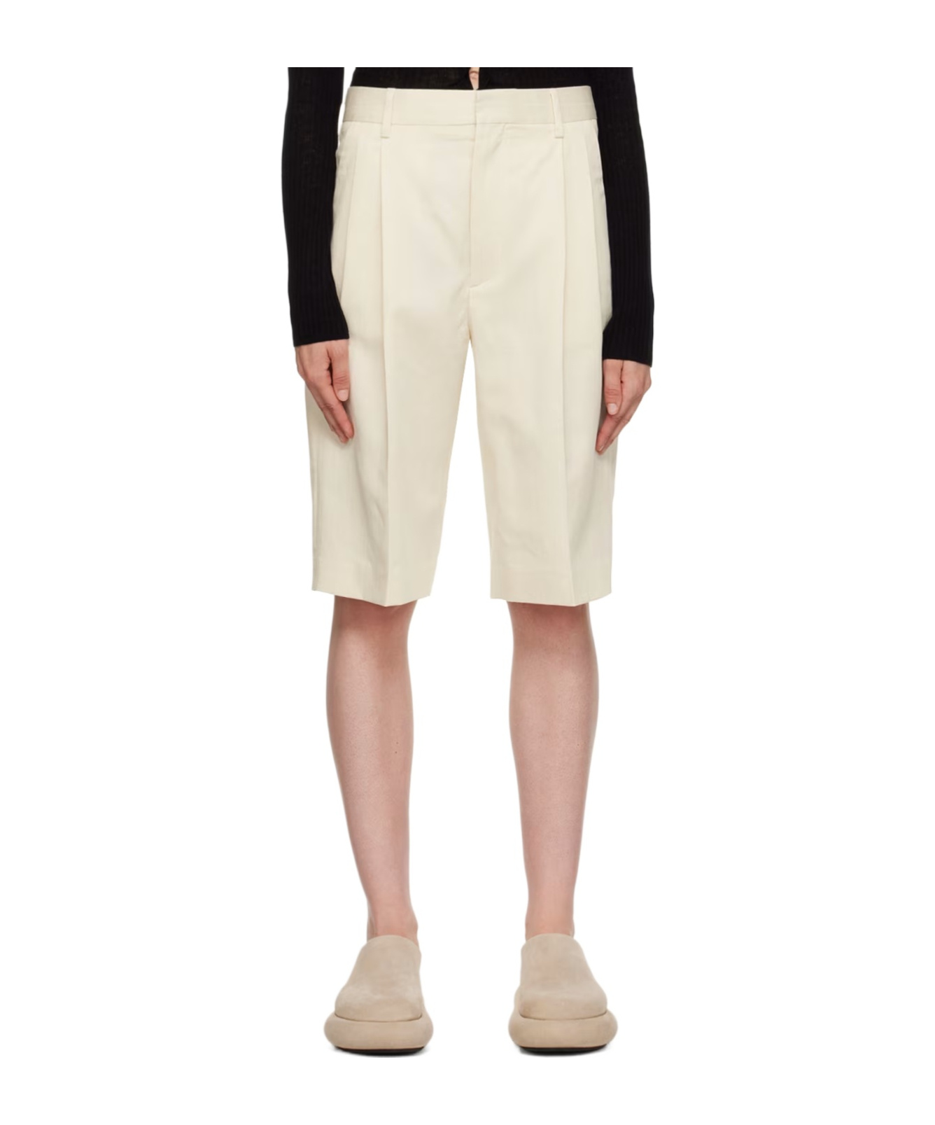 Filippa K Off-white Relaxed Shorts In Neutral