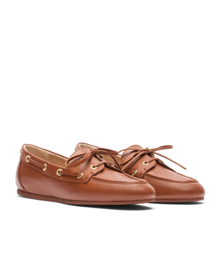 Stuart Weitzman Tinsley Moccasin