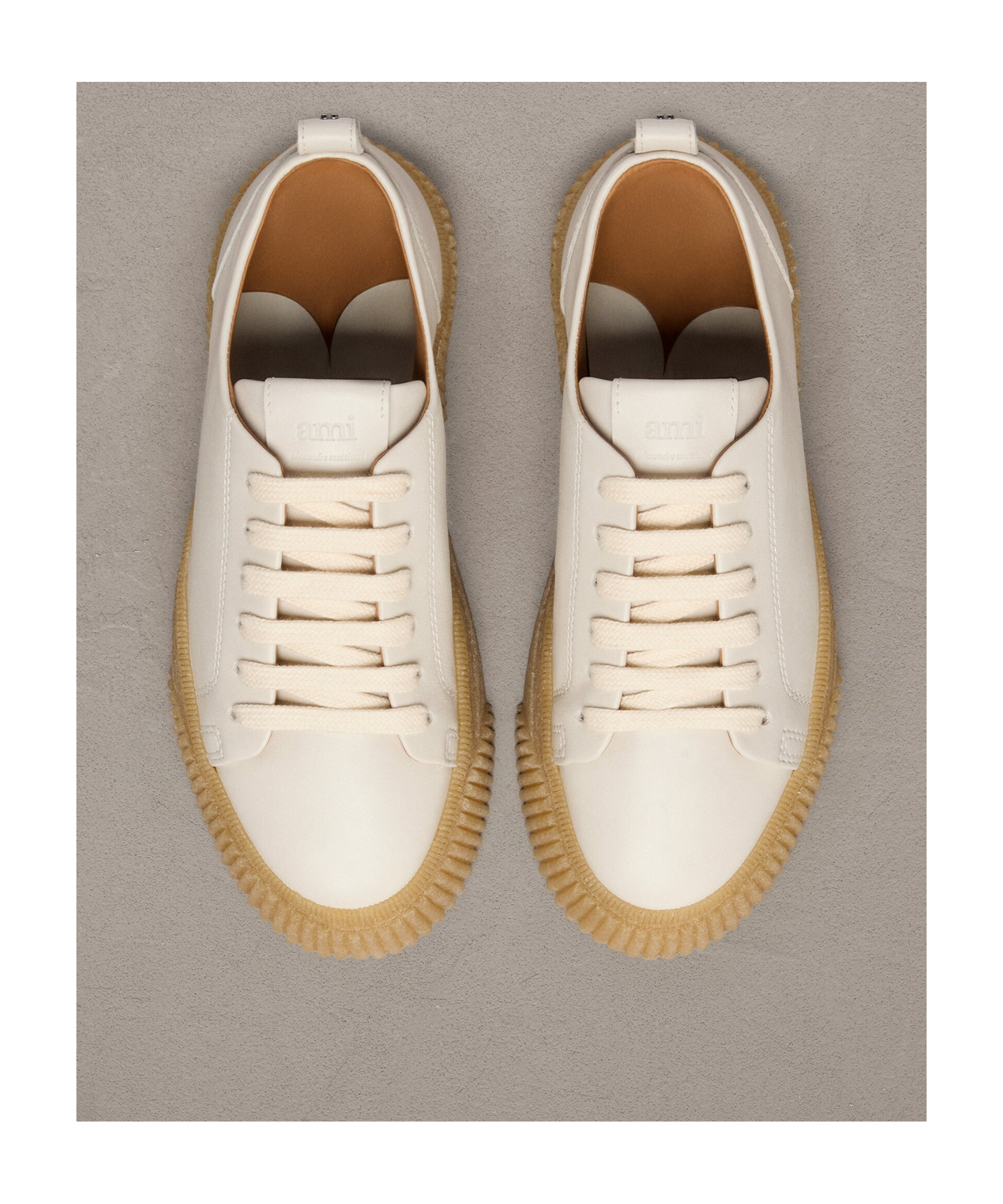 Ami Alexandre Mattiussi Lace-up Sneakers White In Nude