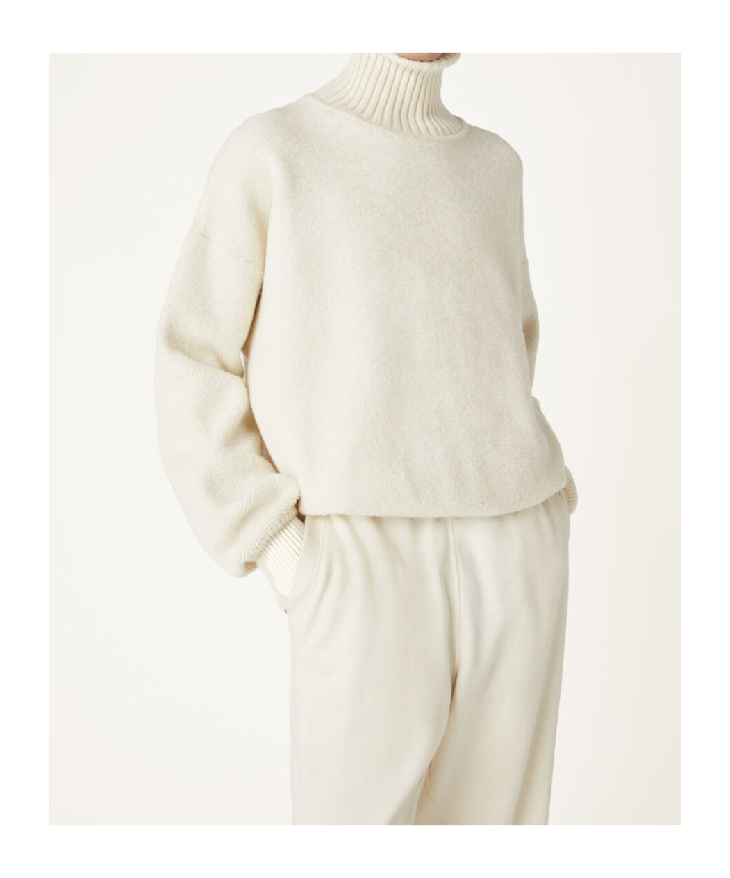 Loro Piana Cocooning Turtleneck Sweater In Cream Almond