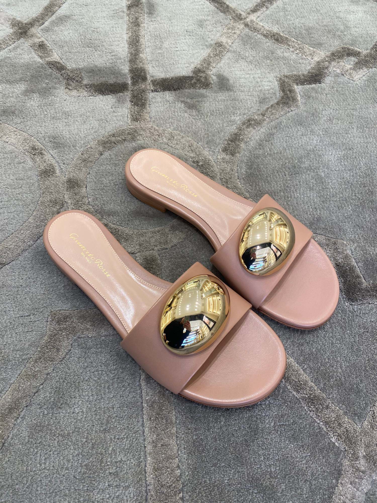 Gianvito Rossi Open-toed Slippers In Pink