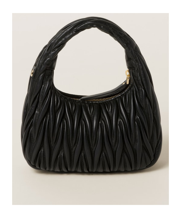 Miu Miu Miu Wander Quilted Shoulder Bag In Black