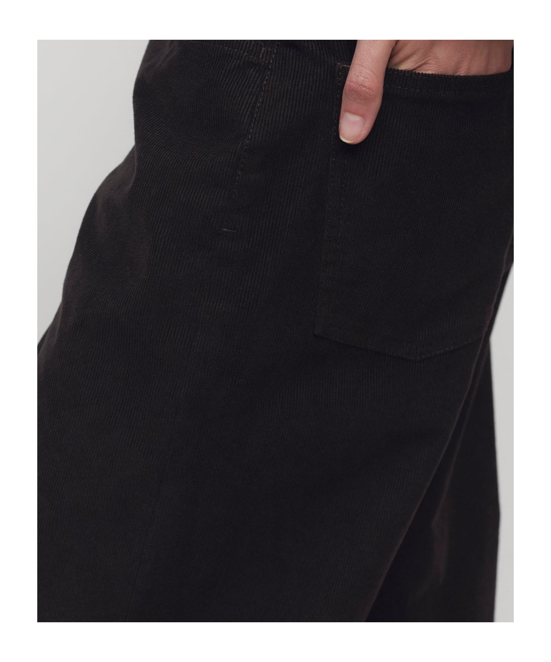 The Row Eglitta Pant In Corduroy In Black