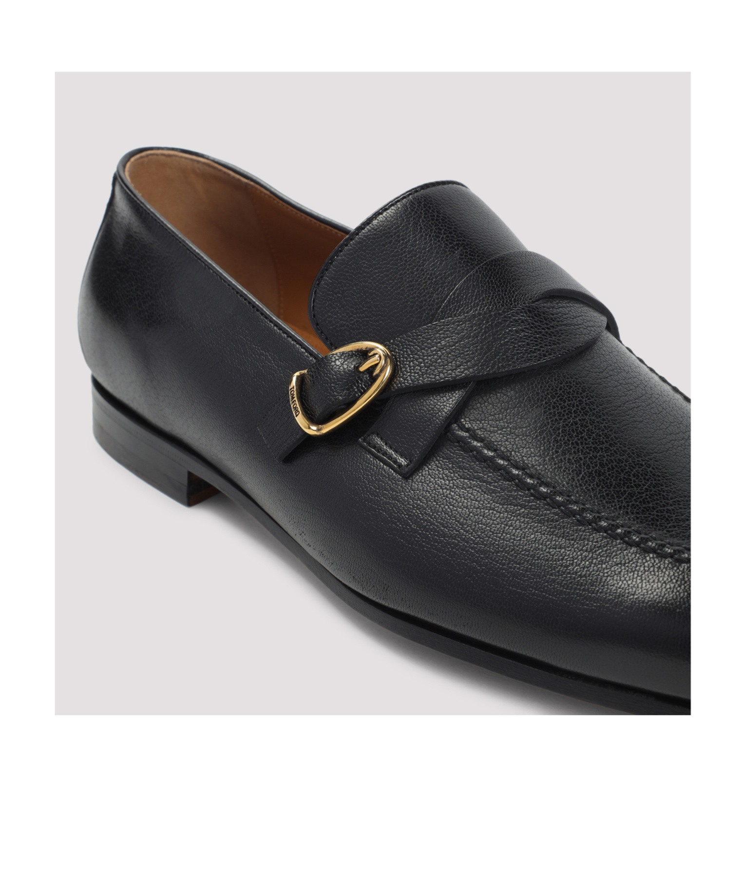 Tom Ford Gigi Twisted-band Leather Loafers In Black