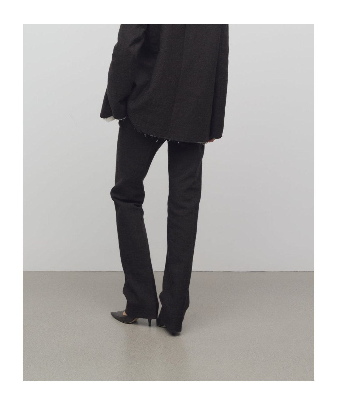 The Row Zuzana Cotton Straight-leg Ankle Pants In Black