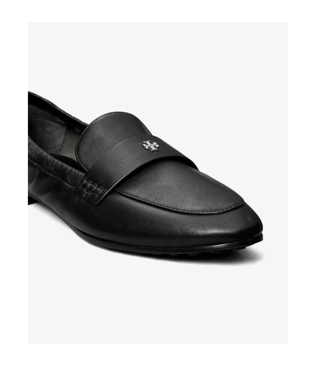 Tory Burch Gathered Detail Loafers In Black