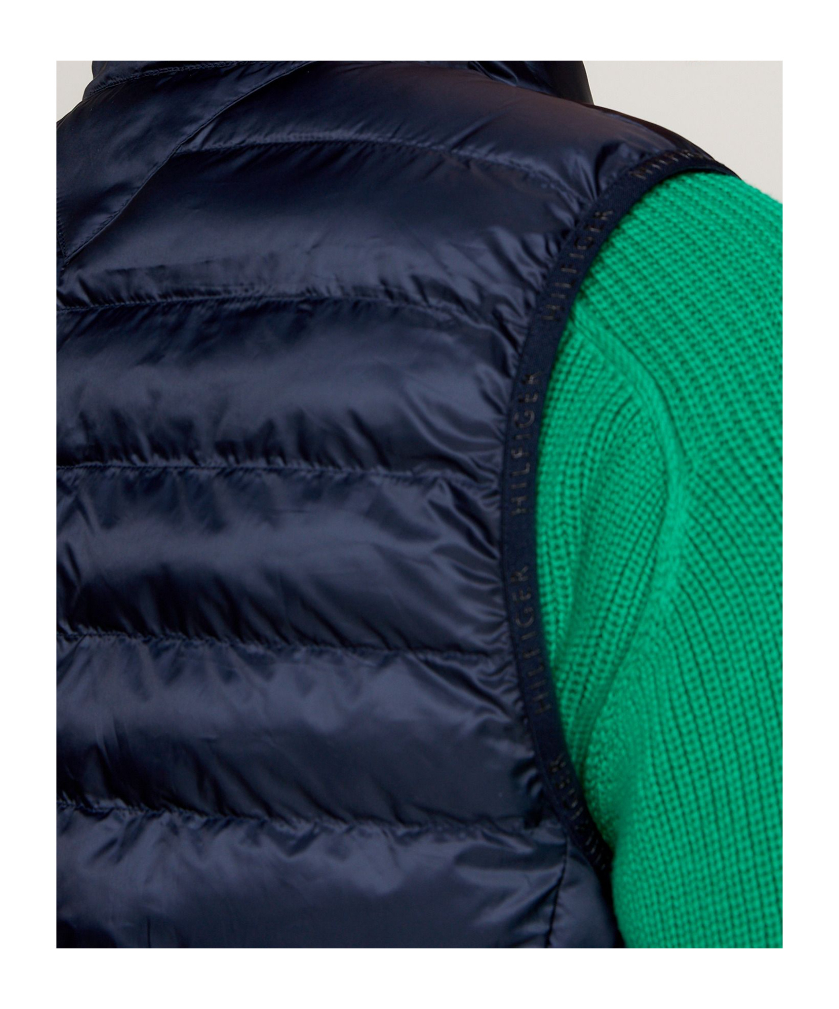 Tommy Hilfiger Sleeveless Vest In Black