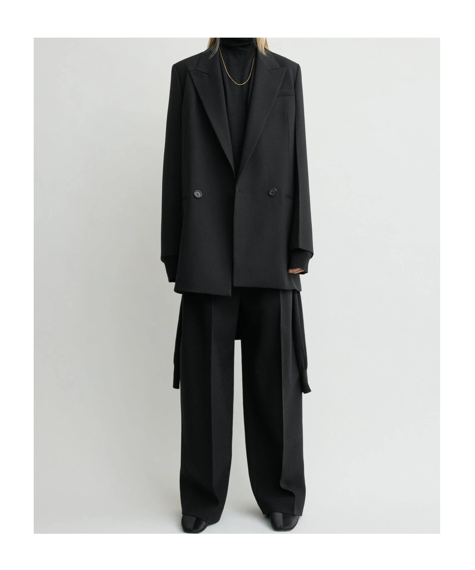 Totême Double-breasted Suit Jacket In Black