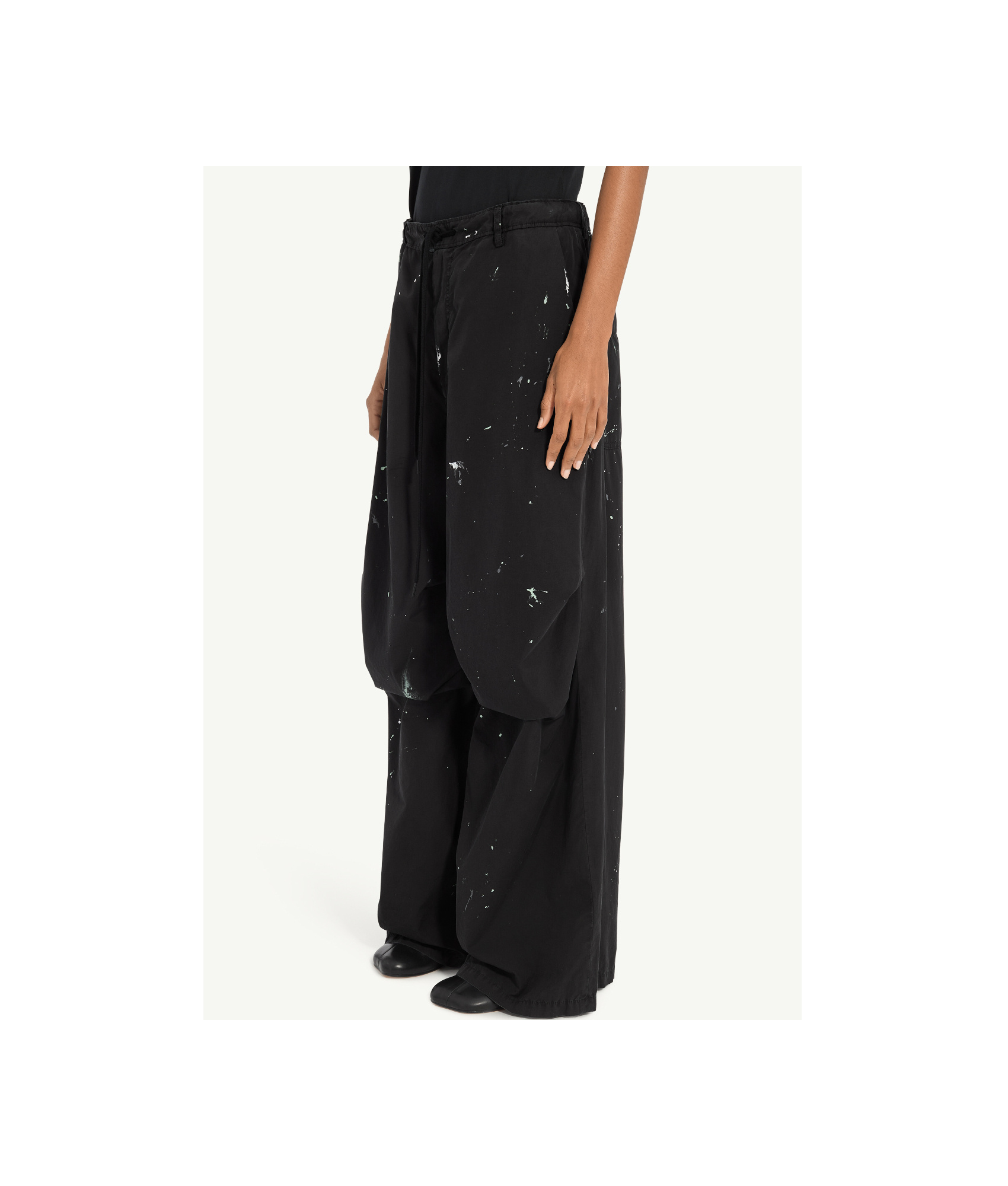 Mm6 Maison Margiela Painter Trousers In Black