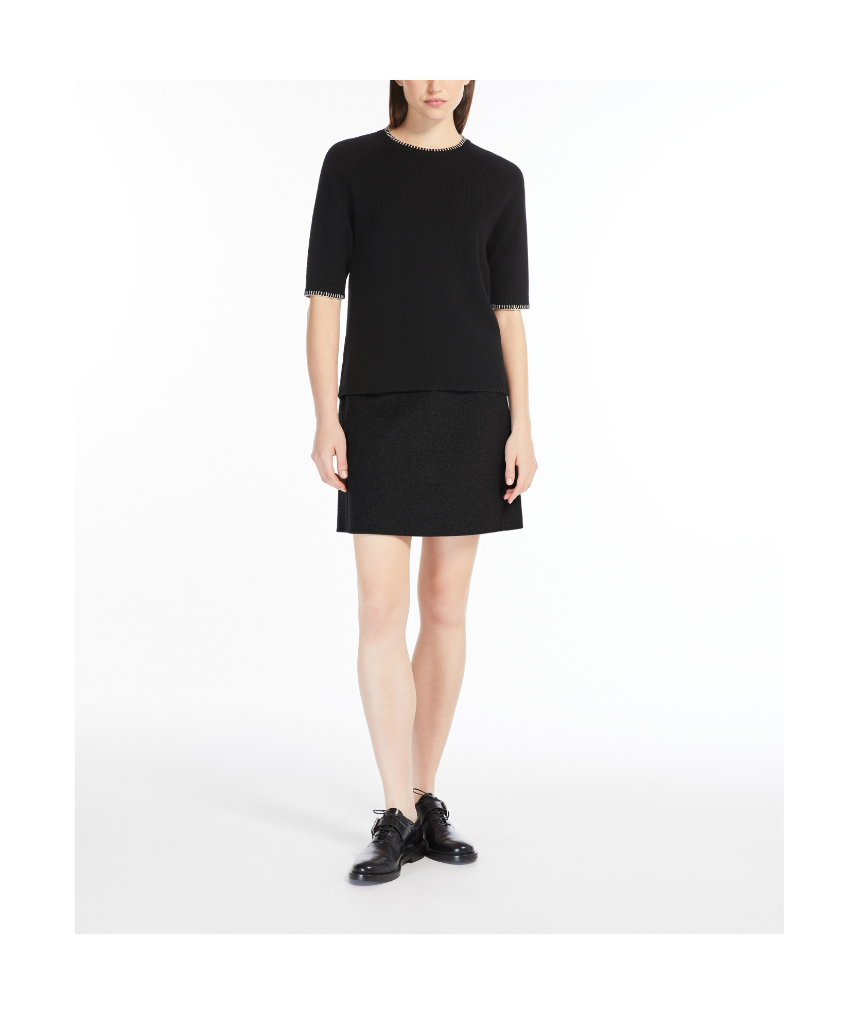 Max Mara Wool And Cashmere Round-neck Sweater In Black