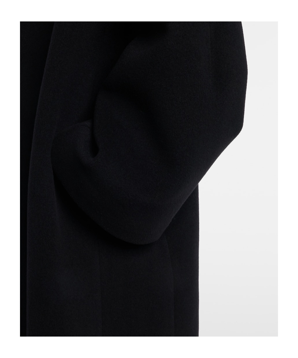 Totême Oversized Wool-blend Coat In Black