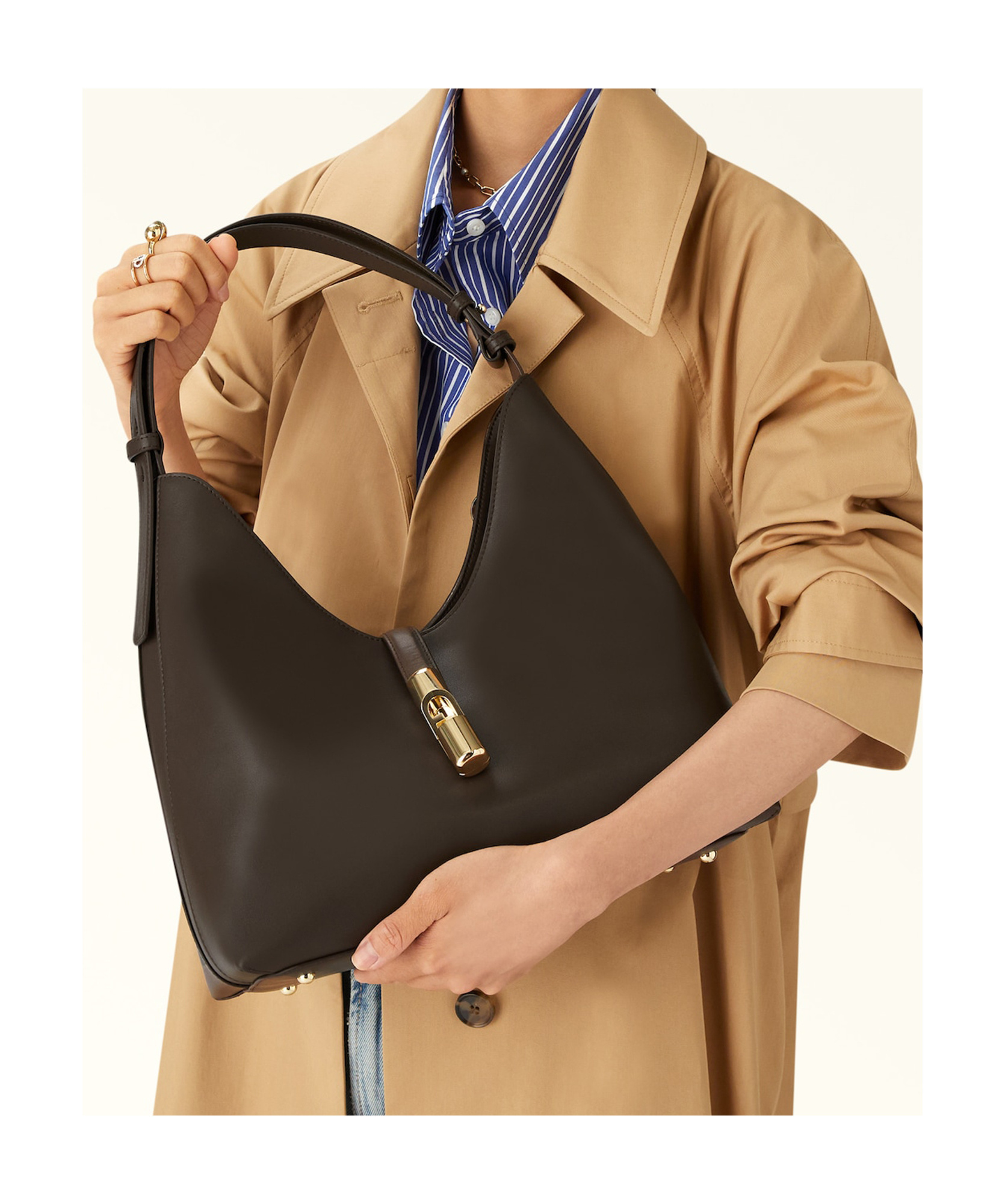 Furla Letter Logo Handbag In Black