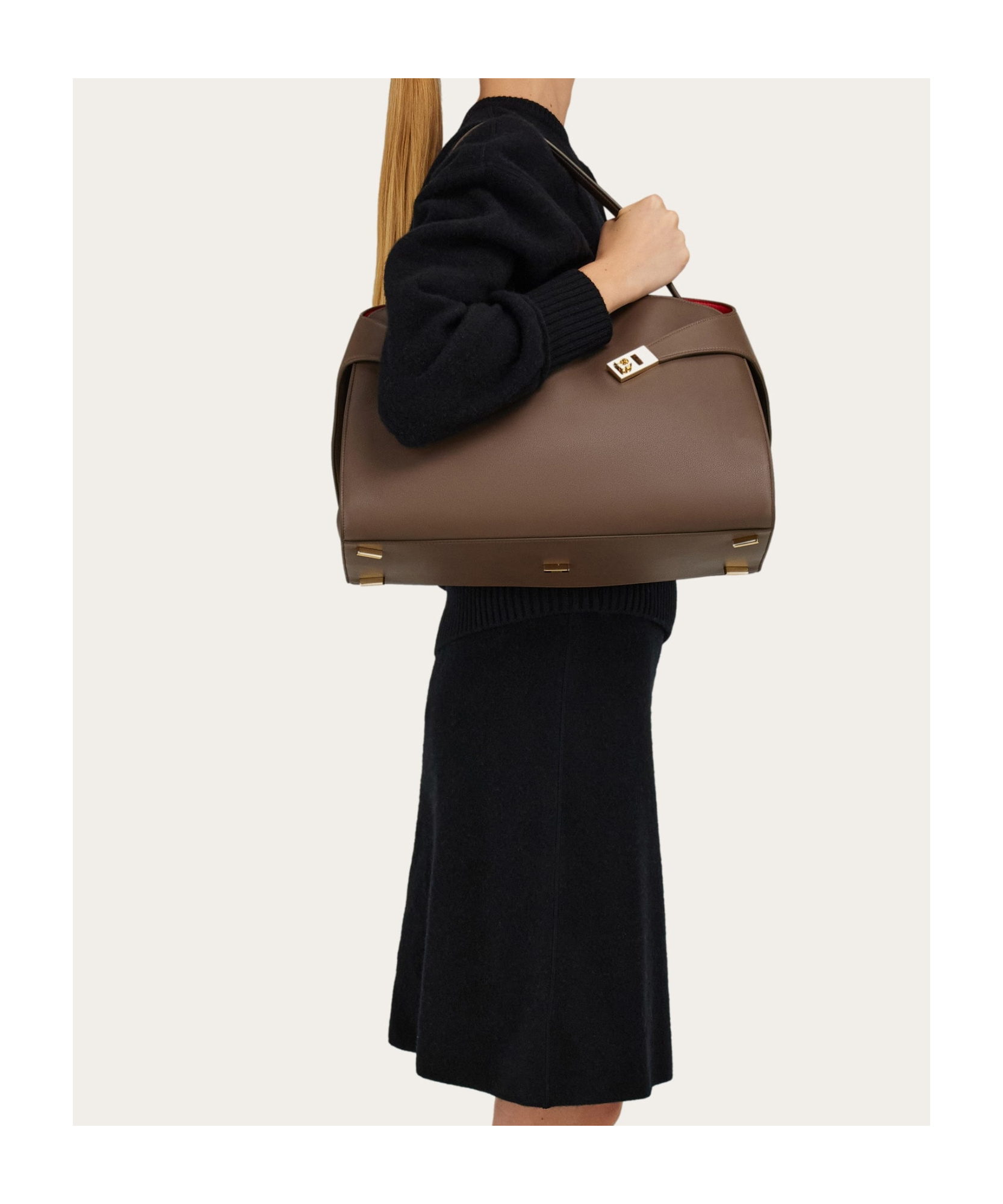 FERRAGAMO FERRAGAMO HUG SOFT BICOLOR MEDIUM SHOULDER BAG