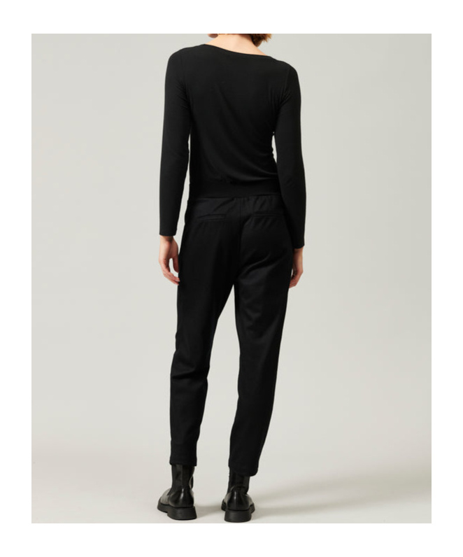 Transit Wool Knitted Trousers In Black