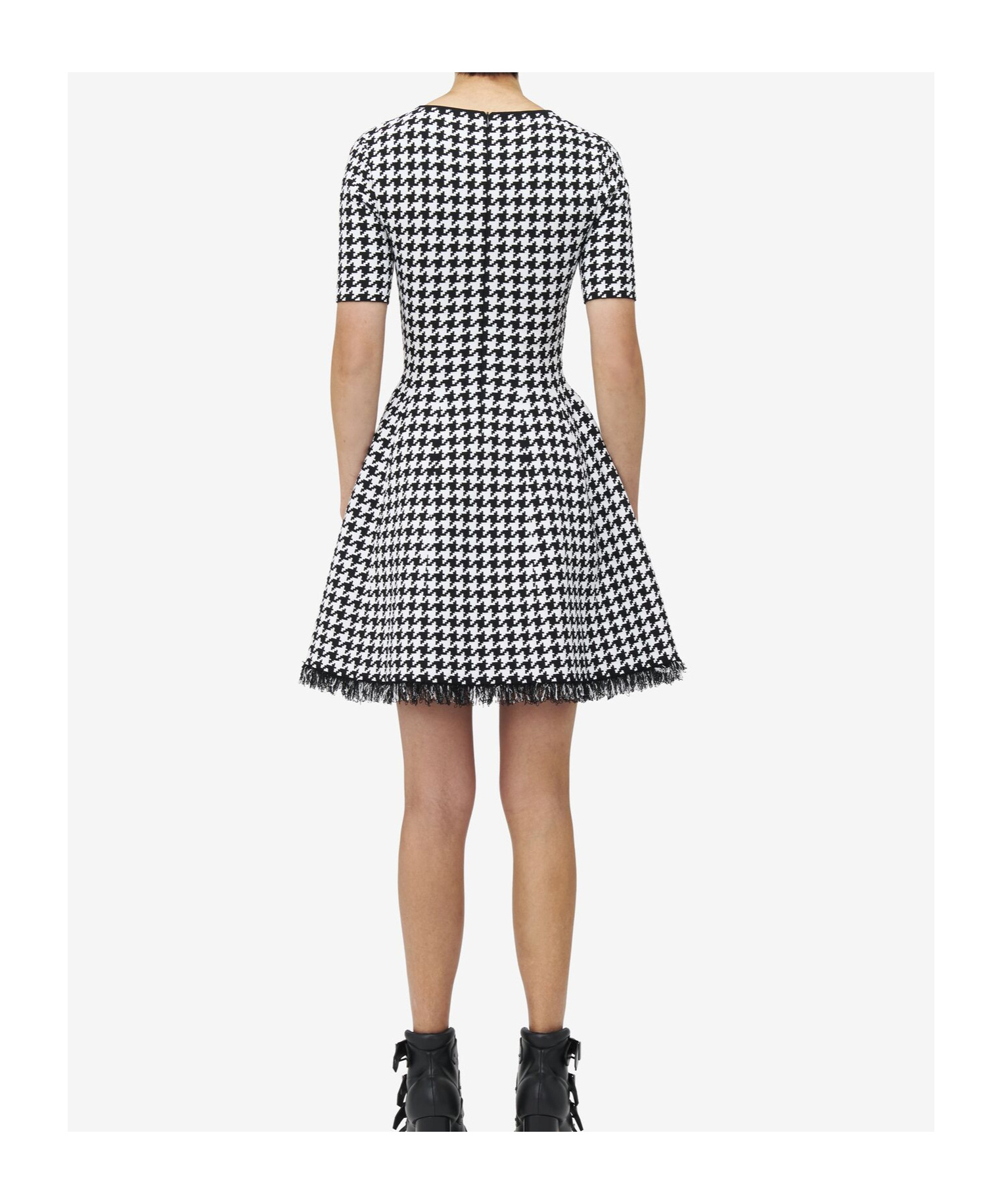 Alexander Mcqueen Fringe Trim Houndstooth Round Neckline Short Sleeves In Black