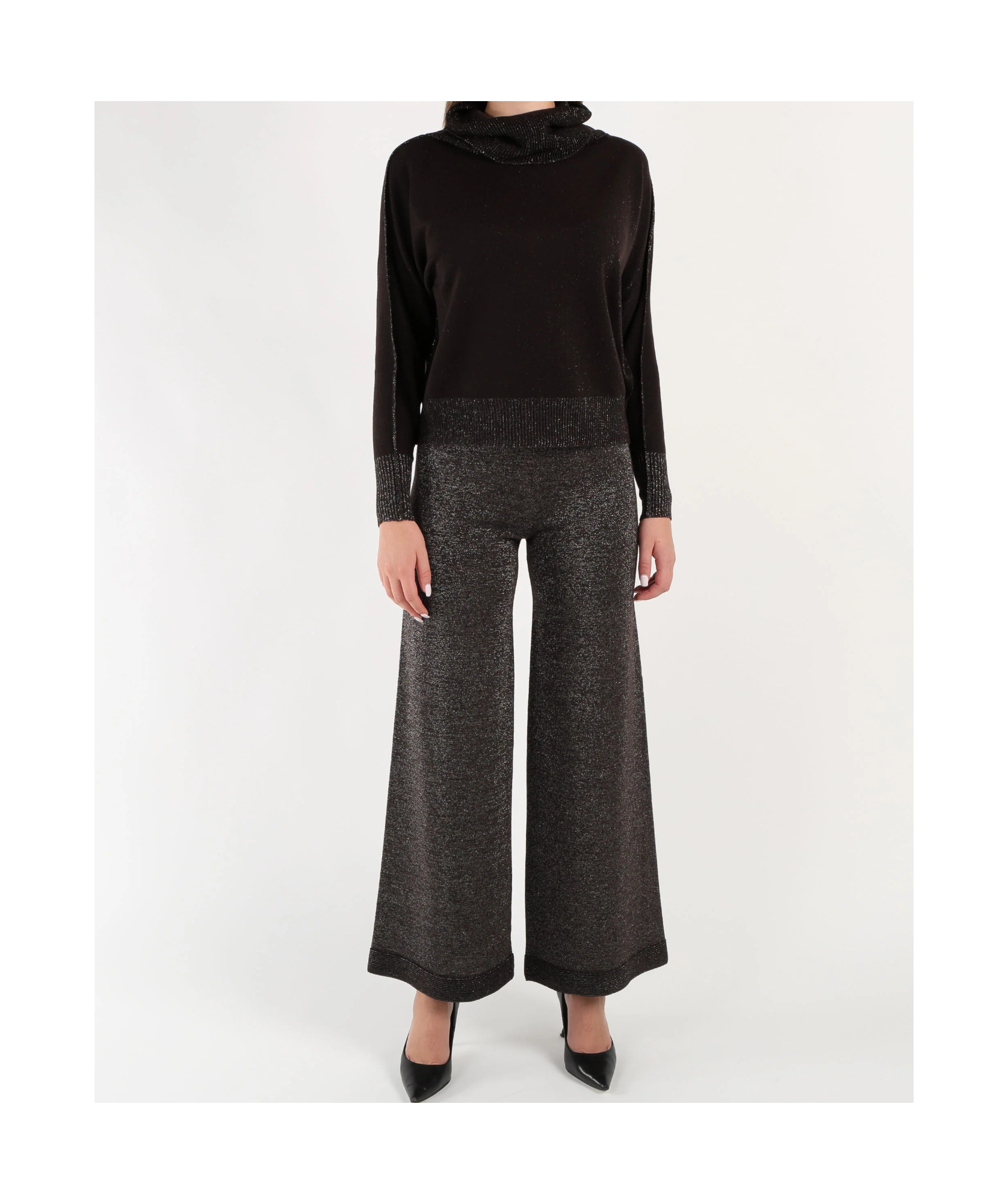 D Exterior Long-sleeved Ribbed Sweater In Black