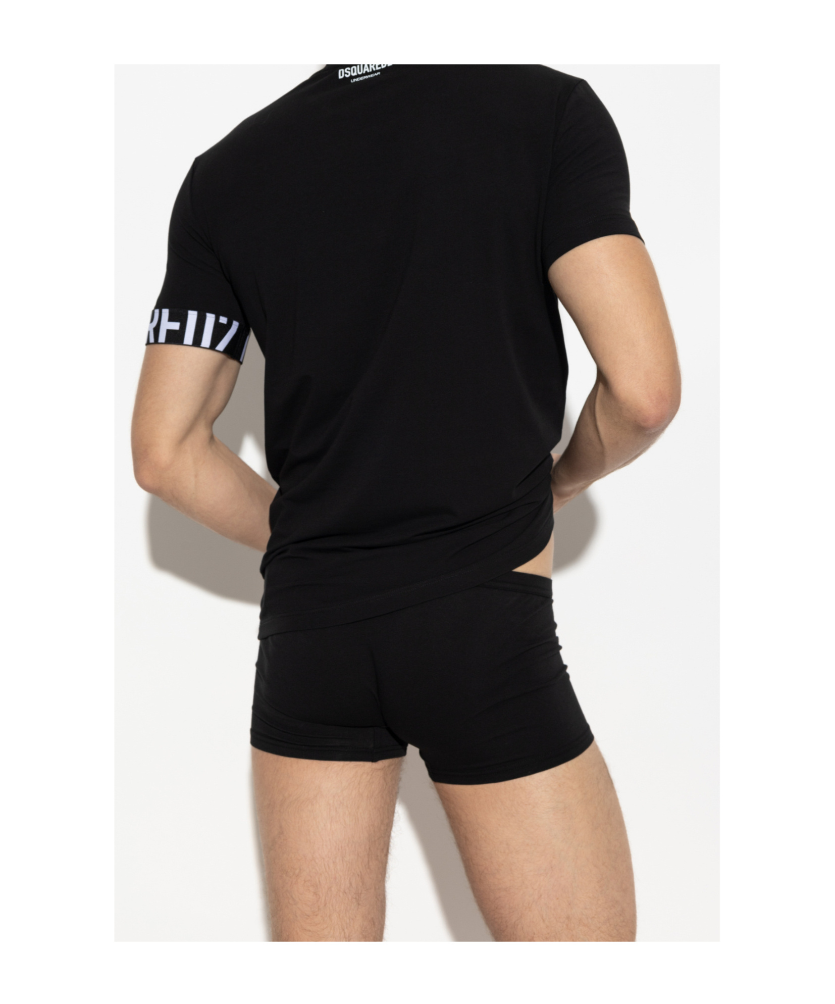 Dsquared2 Logo-band Short-sleeve T-shirt In Black